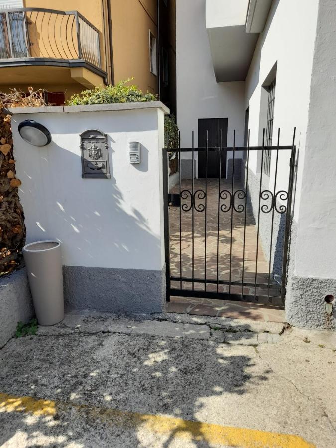 Апартаменты Casa El Paso Паденге-суль-Гарда Экстерьер фото